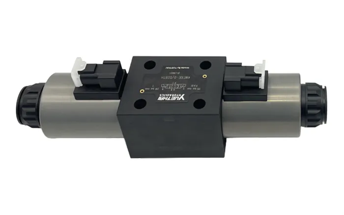 3-позиционный 4-ходовой направляющий клапан с электромагнитным управлением