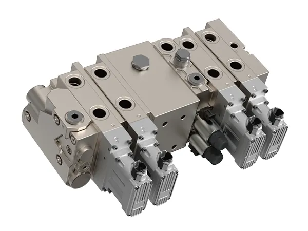 Гидрораспределитель с компенсацией по давлению