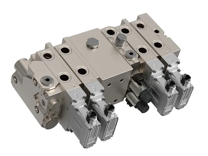 Гидрораспределитель с компенсацией по давлению